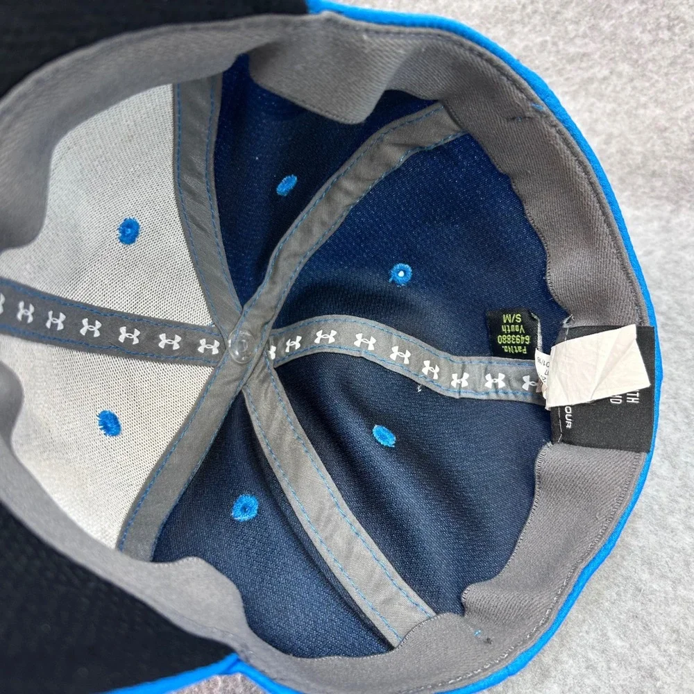 Under Armour Embroidered Logo Youth Blue Baseball Cap Mesh Athletic Fit  S/M